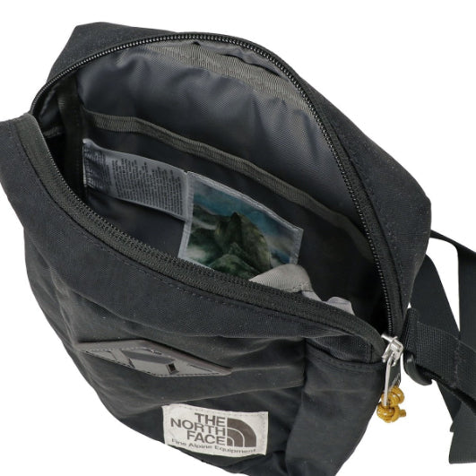 The North Face Berkeley Crossbody Bag: Black/Mineral Gold